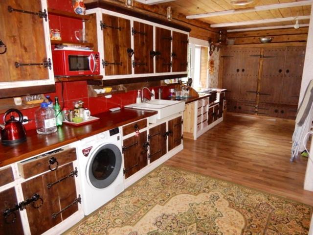Traditional House With The Sauna And Free Parking Ferienhaus *